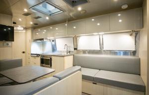 30' Flying Cloud Bunk