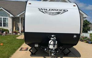 #1 2021 Wildwood FSX Slide Forest River RV 178BHSK