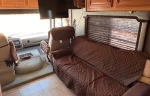 2016 Storm 32H RV rental photo 18
