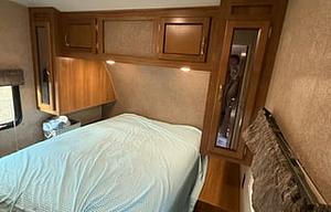 2018 Coachman RV Catalina Legacy 313DBDSKLE