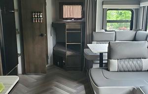 FULLY STOCKED!!2022 Forest River RV Wildwood XLite