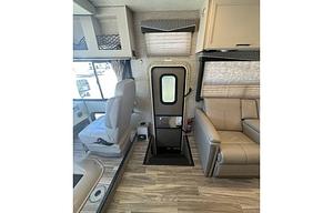Ramblin' Renata RV Rental
