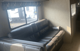 2018 Coleman Lantern Series 263BH RV rental photo 3