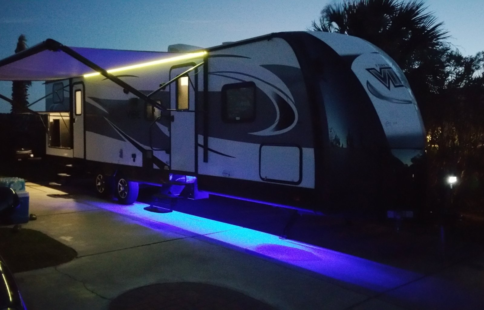 “Miami Vibe”, Family Friendly Resort on wheels!