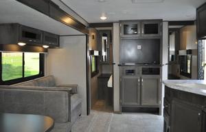 27 ft Jay Flight 267 BHS Travel Trailer