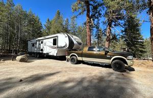 42ft Sundance 5th Wheel. Sleeps 10!