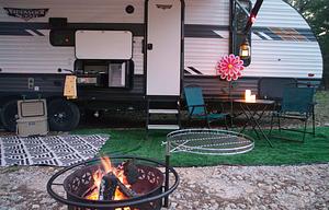 BIG Floorplan- Sleeps 4 Adults 6+ Kids (GWTX 1471)
