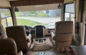 2014 Miramar 34 1 RV rental photo 8