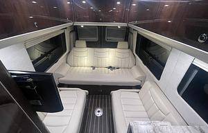 Benz Airstream Luxurious Interstate Grand Lounge