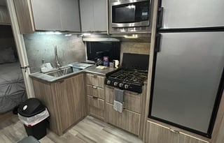 2022 Winnebago Industries Towables Minnie 2801BHS