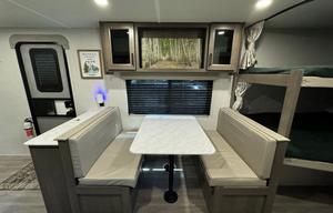 Ponderosa Retreat: 2024 Transcend Xplor BunkHouse