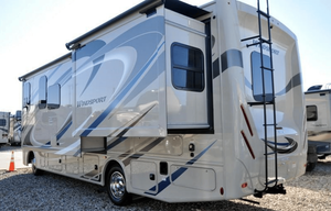 Hit the Road in a 2018 Thor Windsport!