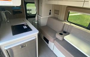Dora the Explorer 2022 Thor MotorCoach Rize 18M