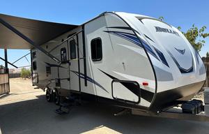 32ft Keystone Bullet. Sleeps 8!