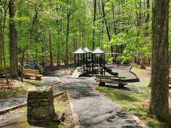 Grandview Shelter 4