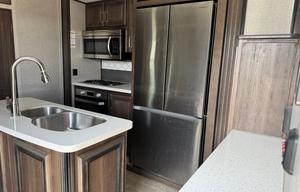 2019 Keystone RV Alpine 3701FL RV rental photo 11