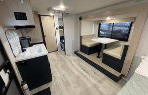 Easy-Tow 2025 Bunkhouse Camper, Sleeps 4 | Lubbock