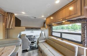 "Fourwinds Funhaus" - 6 bed Bunkhouse C Class RV