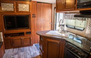 Sequoia: Family Camper with bunk bed - Sleeps 6!