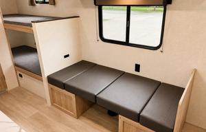 2025 KZ Sportsman 21ft Camper, Lightweight + Solar