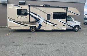 HANK - 2018 Thor Motor Coach Four Winds 11768WNW