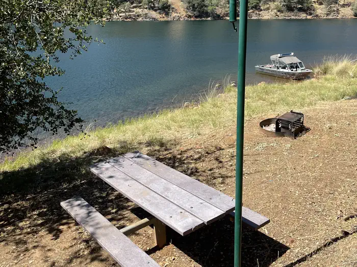 Englebright Lake Boat-in Campground
