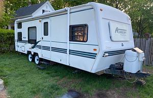 Pet and kid friendly Camper Rental!