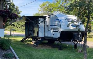 2019 Forest River RV Cherokee Alpha Wolf 26DBH-L