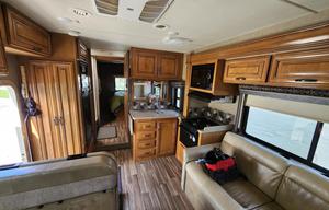 2017 Thor motor coach quantum series RQ29