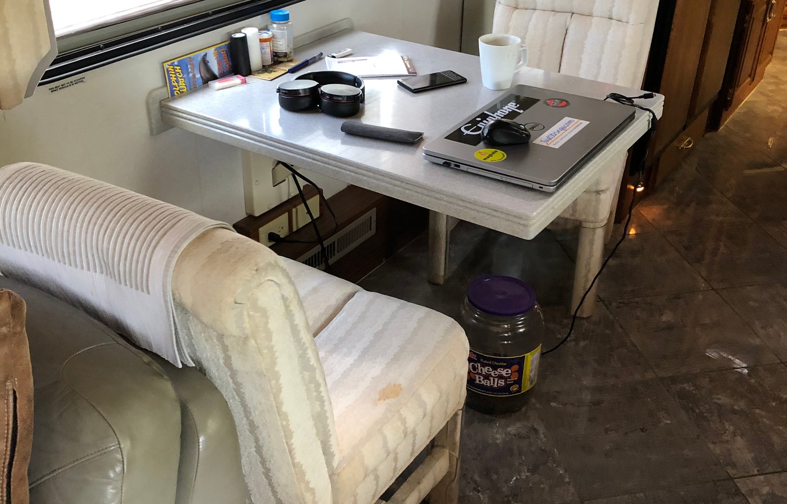 2000 American Coach American Eagle 42C