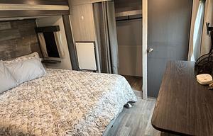 2021 Keystone RV Montana High Country 364BH RV rental photo 5