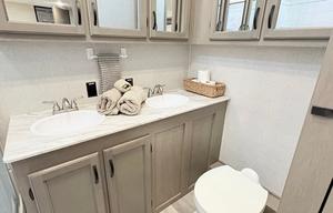 2023 Chaparral 375BAF RV rental photo 14