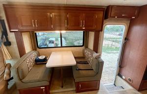 Easy to Drive Everything Included 2007 Four Winds