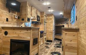 2019 Glacier Explorer