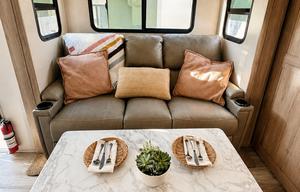 Wander Goff | Boutique Stay Delivered + Set Up