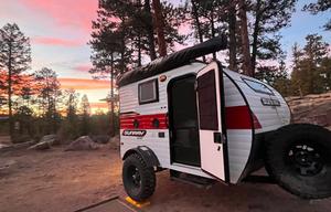 Cozy Offroad Camper with Tempur-Pedic Bed