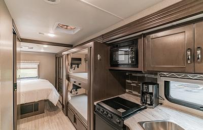 2020 Thor Motor Coach Freedom Elite -RV Goldie