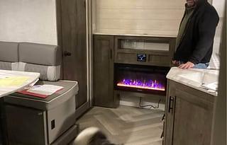 2021 Salem 25RKS RV rental photo 2