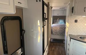 2018 Thor Majestic 28A Hope Mills, NC