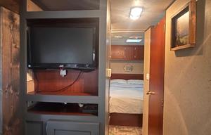 Cozy Home Pet Friendly RV
