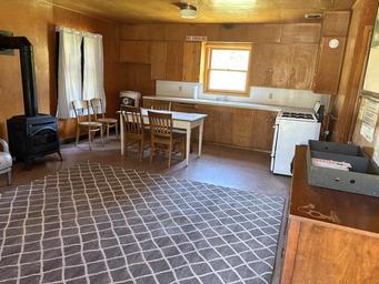 Guard Station, Loop: Mill Hollow Guard Station