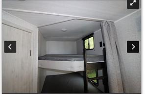 Brand New 2022 EAST AND WEST Della Terra 271BH
