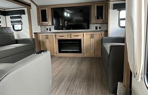 2023 Forest River RV Sabre 37FLH RV rental photo 21