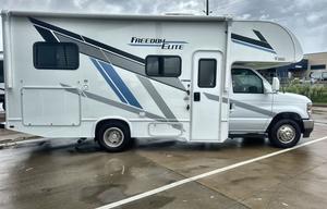 2025 Thor Motor Coach Freedom Elite 21 HE