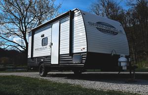 The Springdale: Queen + Bunk. Delivery Only!