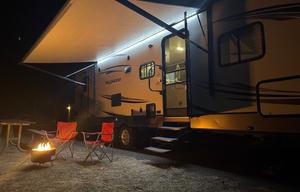 Cozy Travel Trailer Perfect for All Occasions