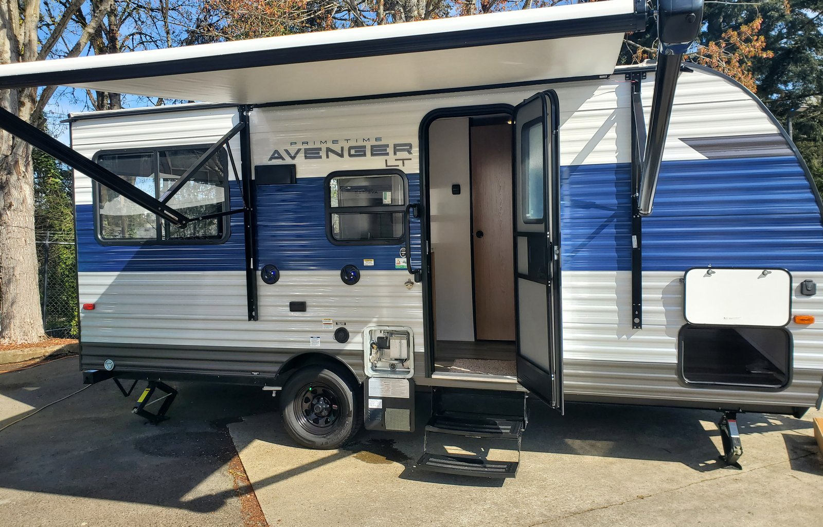 "Maverick" 2022 Forest River RV Avenger LT 16RD
