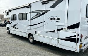 A.J. 2020 NeXus RV Phantom 31P