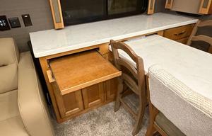 2022 Tiffin Motorhomes Allegro RED 360 38 KA RV rental photo 7