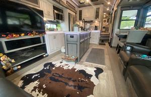 Luxury Camping w/ All the Extras